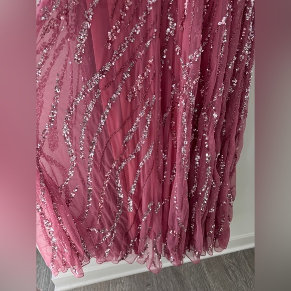 MAC DUGGAL Pink Cap Sleeve Embellished Evening Gown 10 - Picture 14 of 15